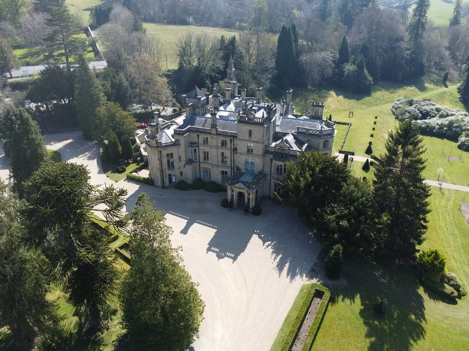 Palé Hall and its formal gardens from the air